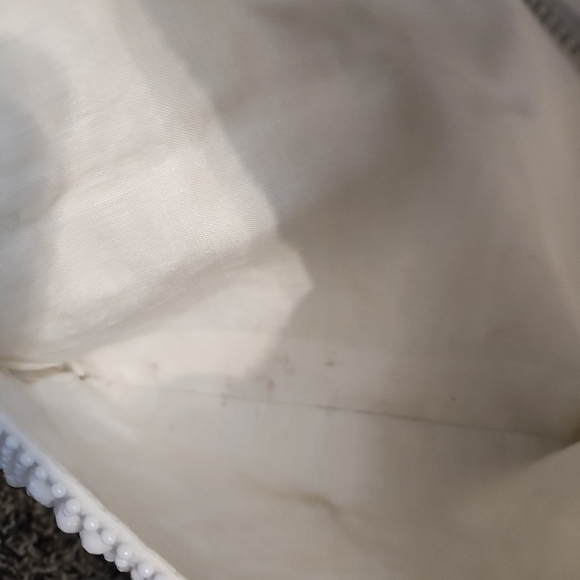 White beaded clutch bag - Picture 5 of 6